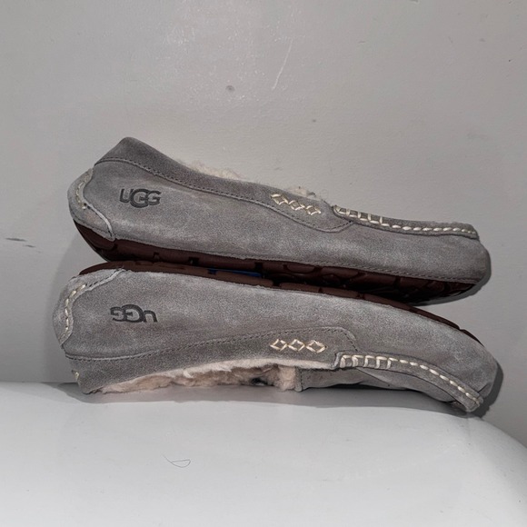 UGG Ansley Slipper Women Size 7 Grey Excellent Suede Wool Lined Moccasin 1106878 - Picture 6 of 9
